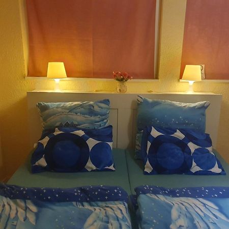Guest House Grünstadt Esterno foto